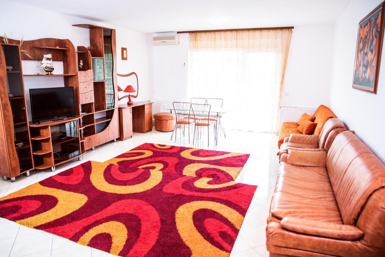 نيبتون Club Onix Apartments المظهر الخارجي الصورة