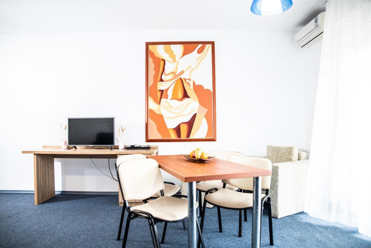 نيبتون Club Onix Apartments المظهر الخارجي الصورة
