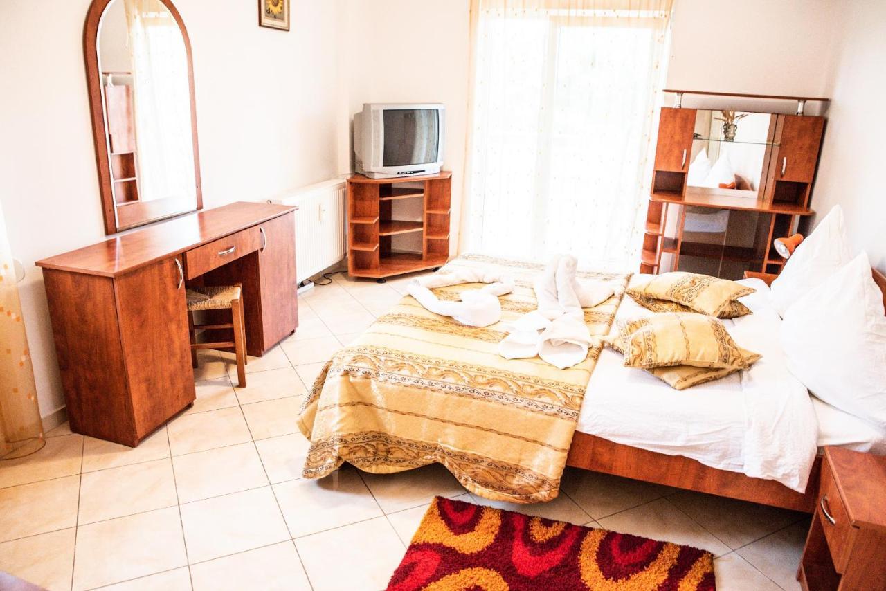 نيبتون Club Onix Apartments المظهر الخارجي الصورة