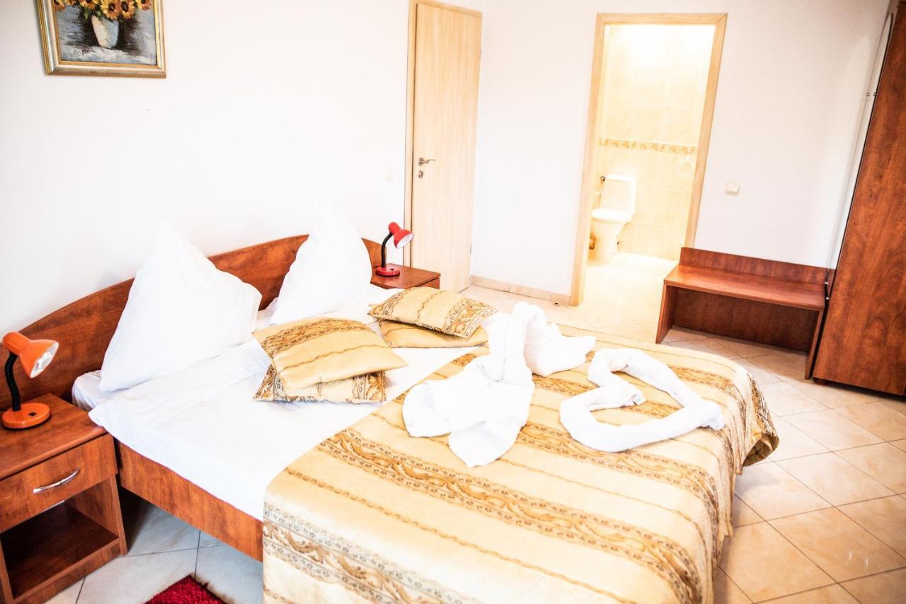نيبتون Club Onix Apartments المظهر الخارجي الصورة