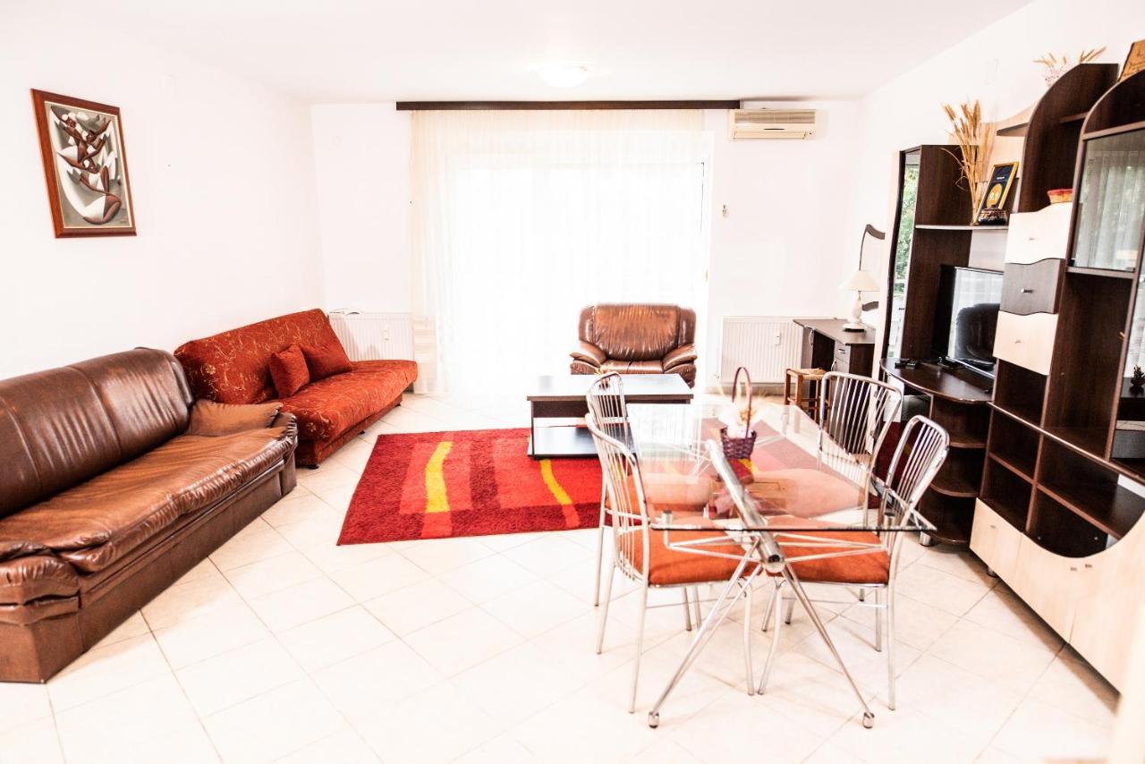 نيبتون Club Onix Apartments المظهر الخارجي الصورة
